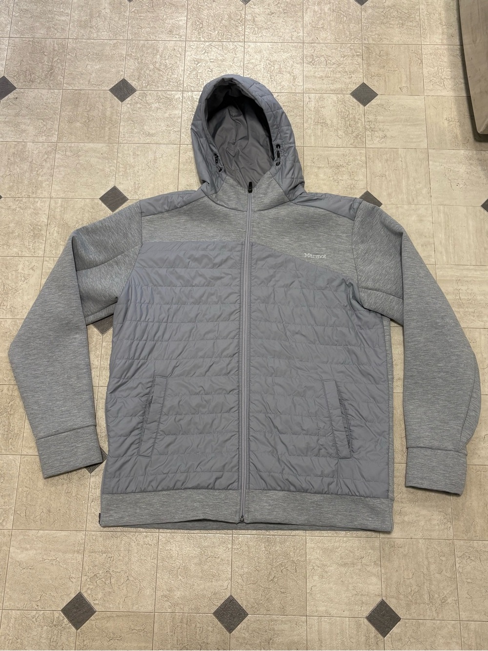 MARMOT NORQUAY HOODED FLEECE JACKET LIGHT GREY SZ XXL 2XL. EXCELLENT CONDITION